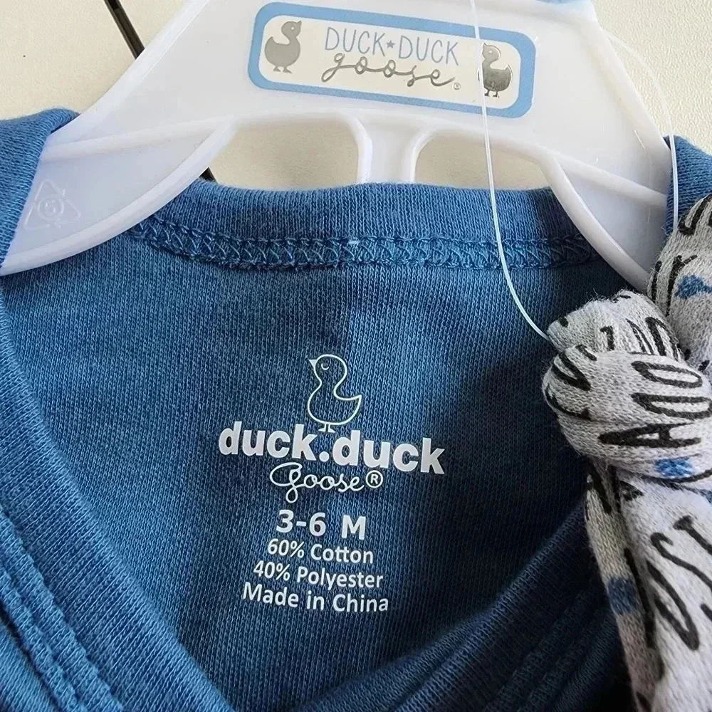 Duck Duck Goose nwt just
